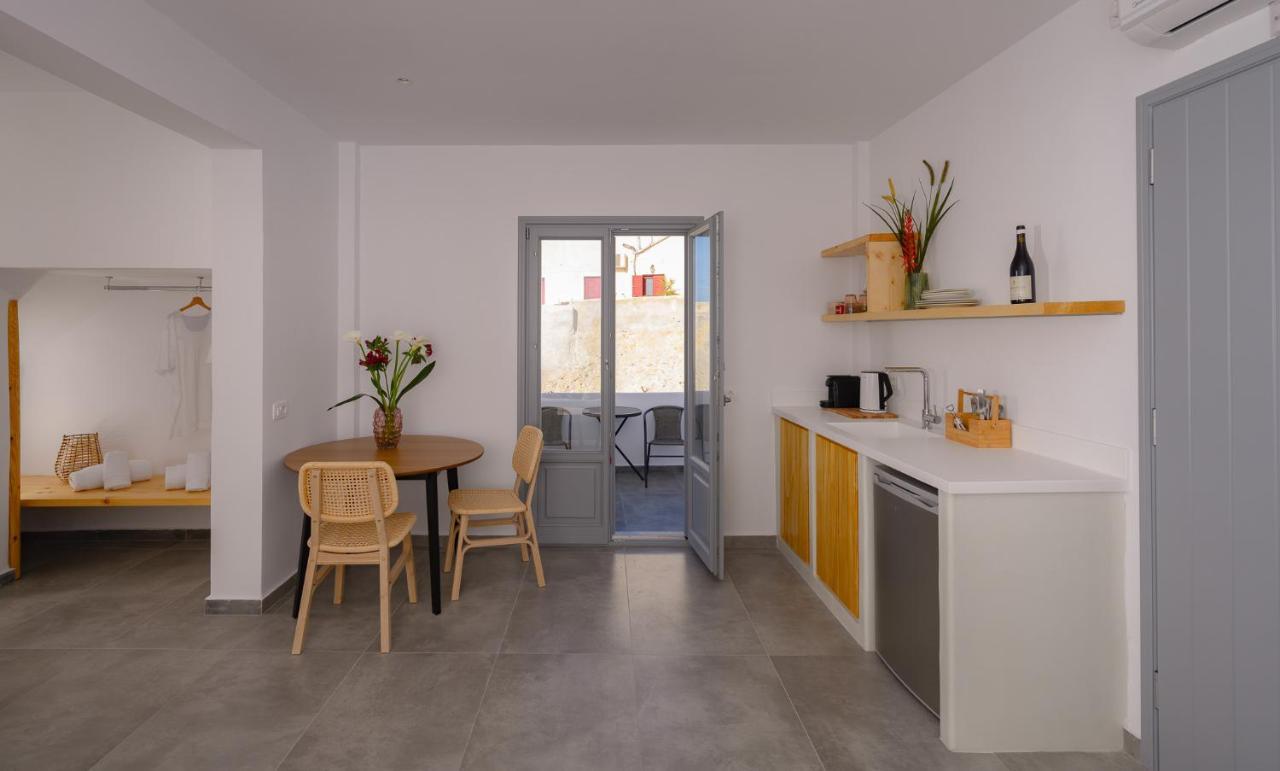 Thoe Oia Suites Екстер'єр фото